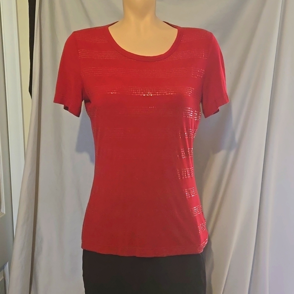 St. John Knit red shimmery Luxurious dressy tee shirt